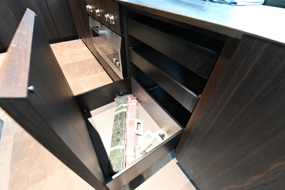 minotticucine Modern Classic Dark Brown Kitchen with Stone Countertops