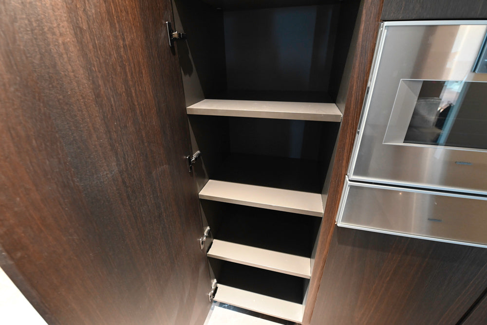 minotticucine Modern Classic Dark Brown Kitchen with Stone Countertops