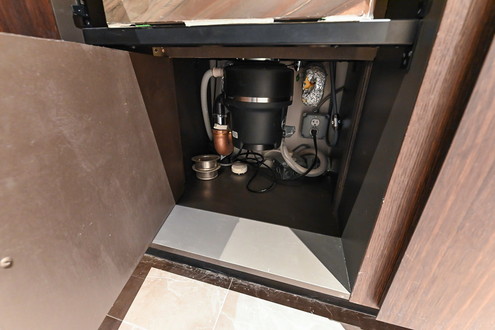 minotticucine Modern Classic Brown Butler's Pantry with Stone Countertops and Gaggenau Wine Cooler