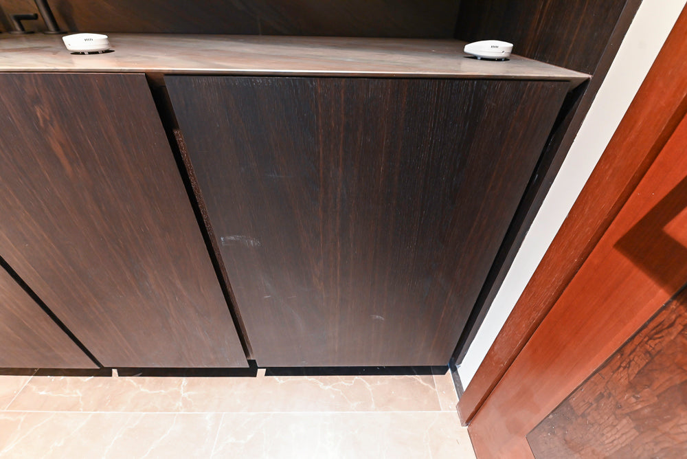 minotticucine Modern Classic Brown Butler's Pantry with Stone Countertops and Gaggenau Wine Cooler
