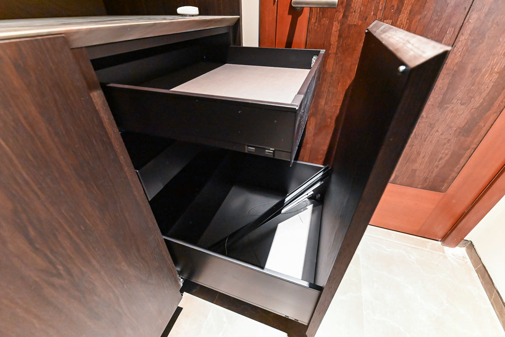 minotticucine Modern Classic Brown Butler's Pantry with Stone Countertops and Gaggenau Wine Cooler