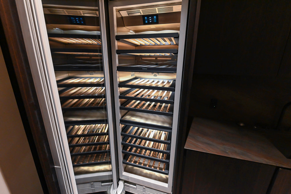 minotticucine Modern Classic Brown Butler's Pantry with Stone Countertops and Gaggenau Wine Cooler