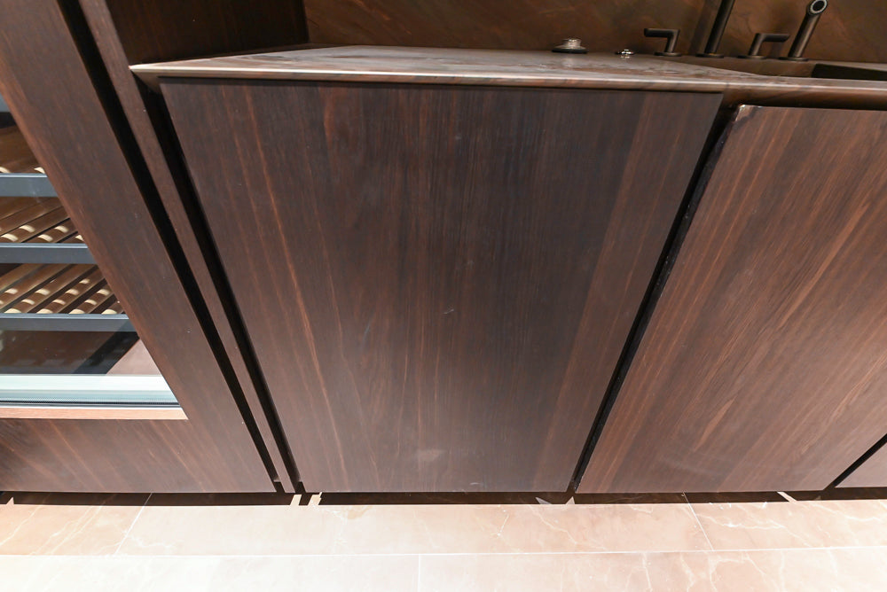 minotticucine Modern Classic Brown Butler's Pantry with Stone Countertops and Gaggenau Wine Cooler