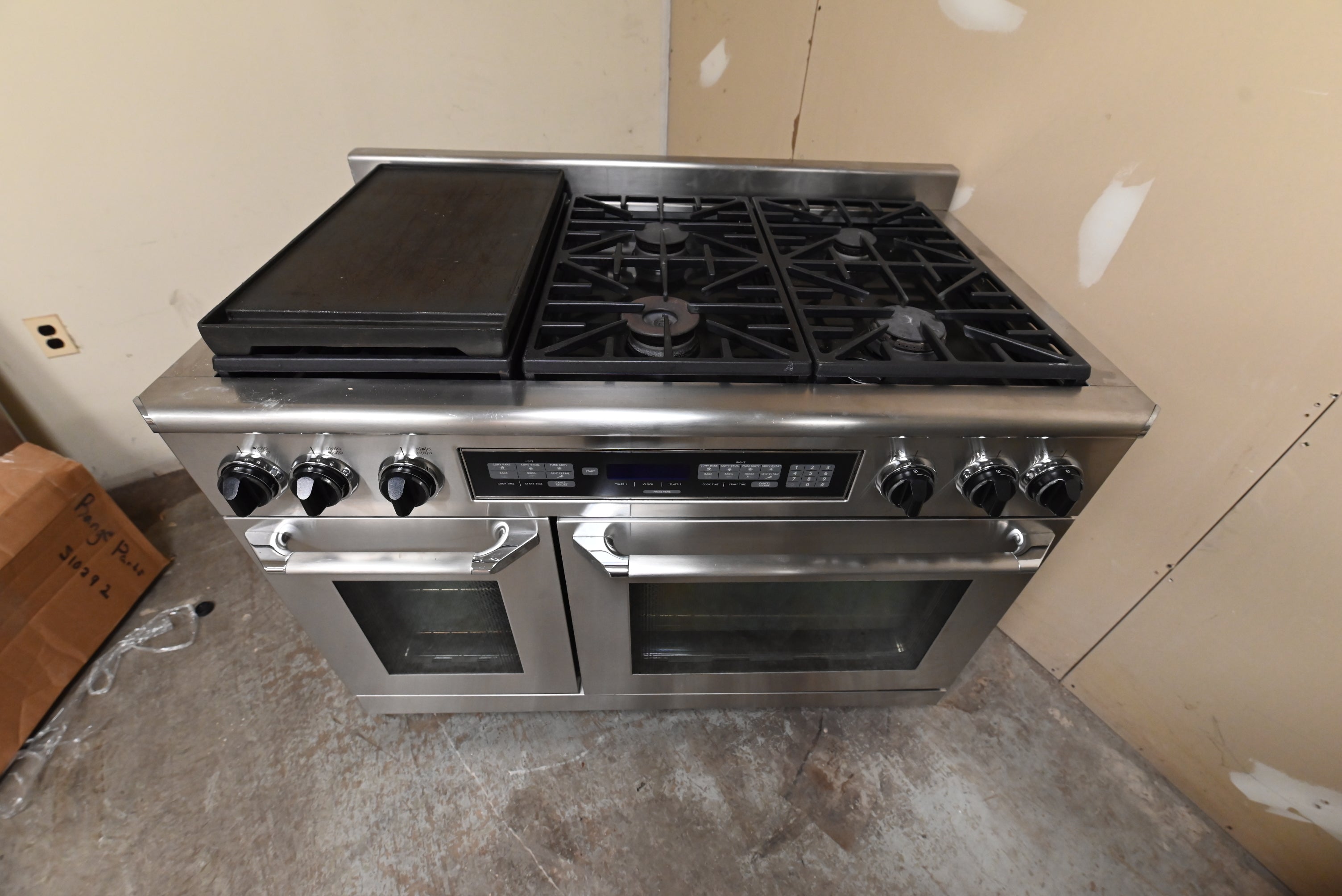Dacor ER48DSCH 48" Stainless Steel Dual Fuel Range