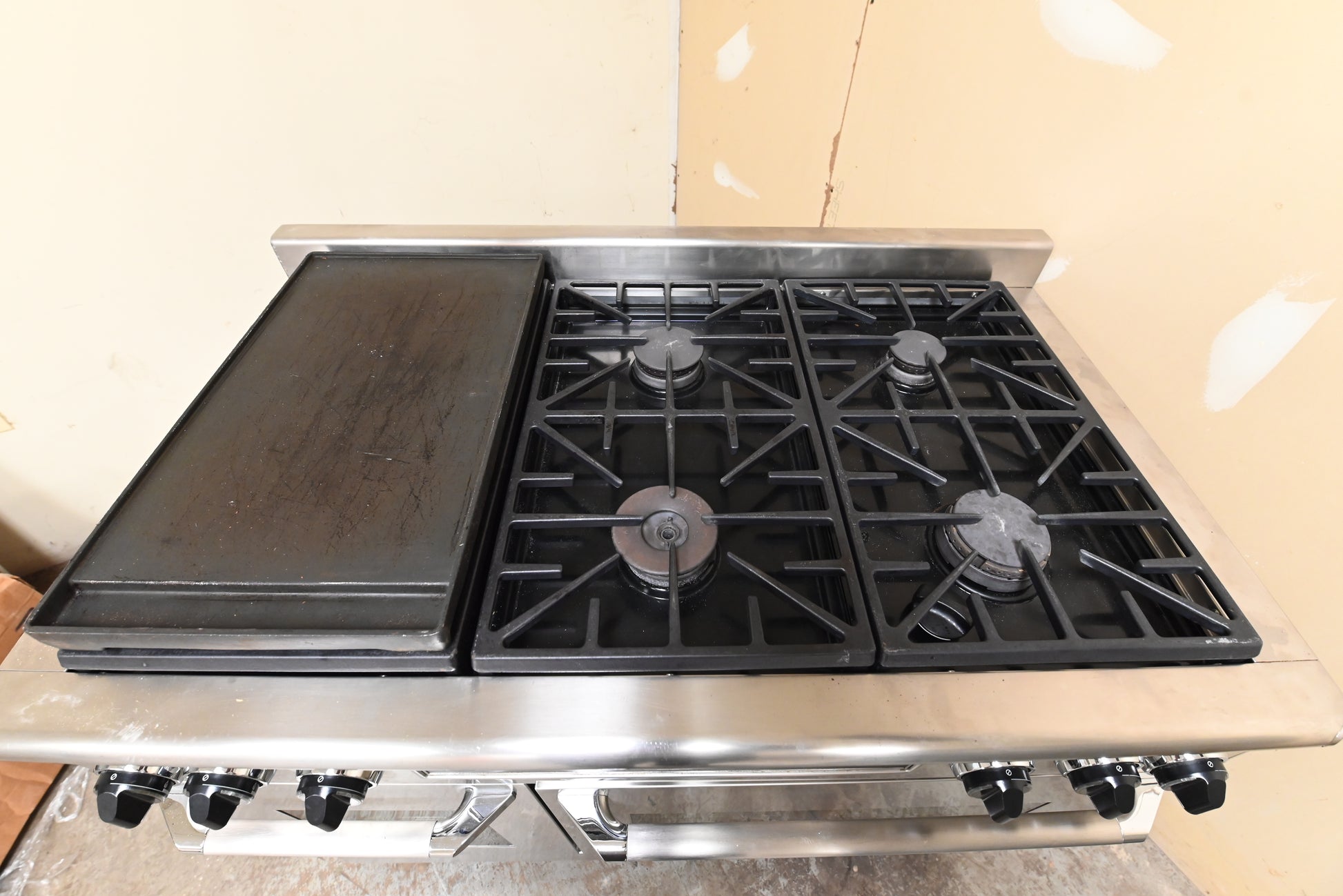 Dacor ER48DSCH 48" Stainless Steel Dual Fuel Range