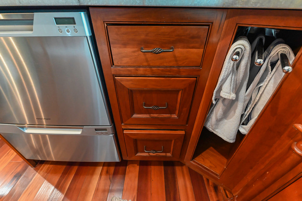Plain & Fancy Traditional Wooden Kitchen with Island, Quartz Countertops & Appliances
