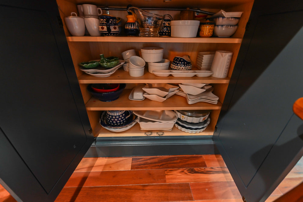 Plain & Fancy Traditional Wooden Kitchen with Island, Quartz Countertops & Appliances