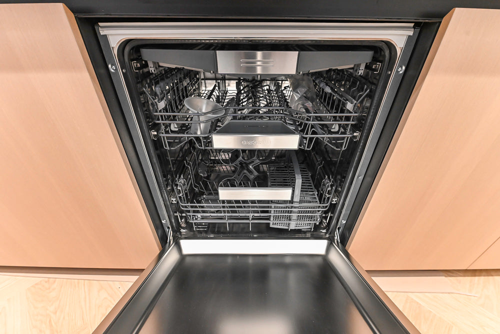 Molteni & C Dada Modern White Oak Kitchen with Marble Countertops & Gaggenau Appliances