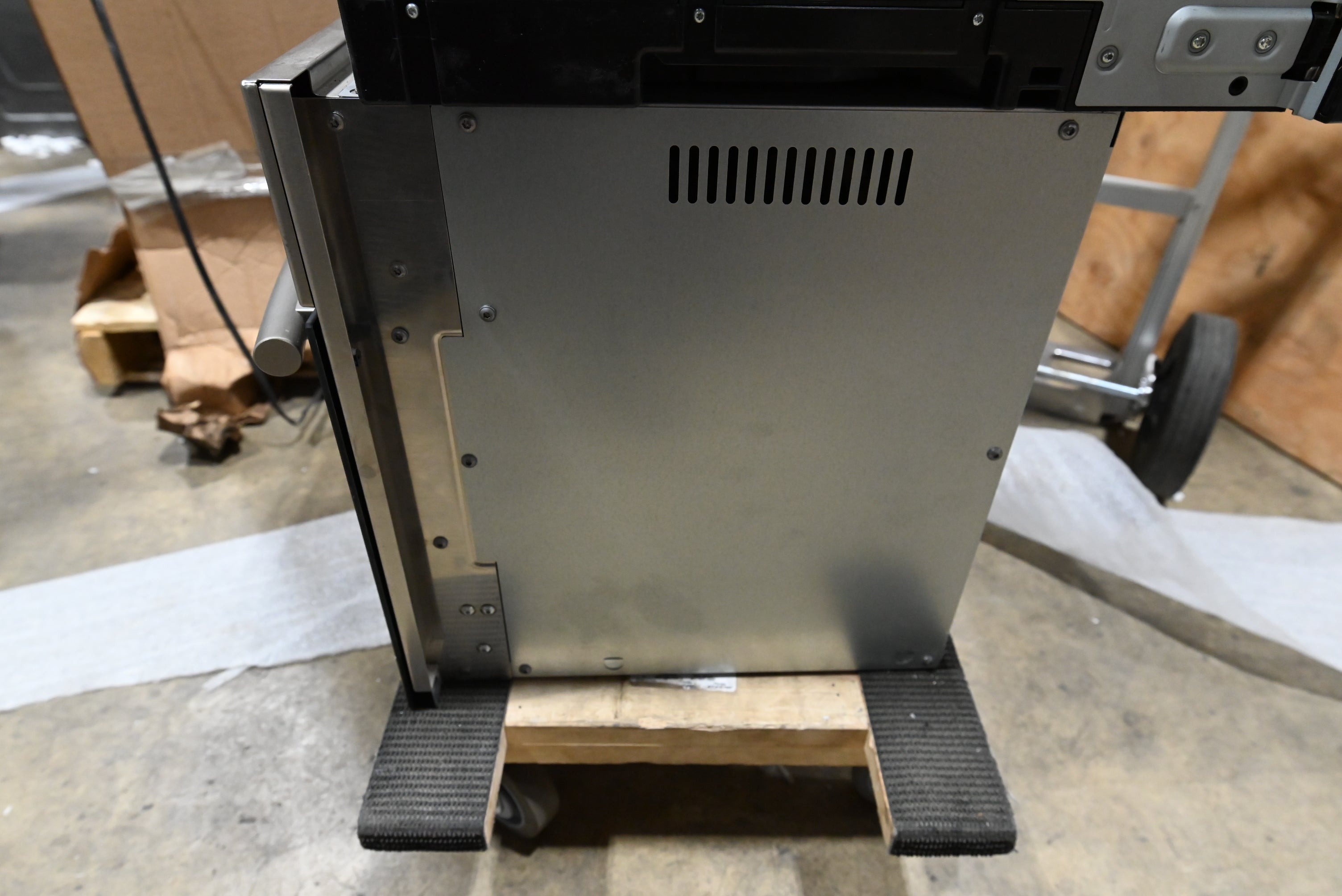 Miele DG 4080 24" Stainless Steel Electric Steam Oven