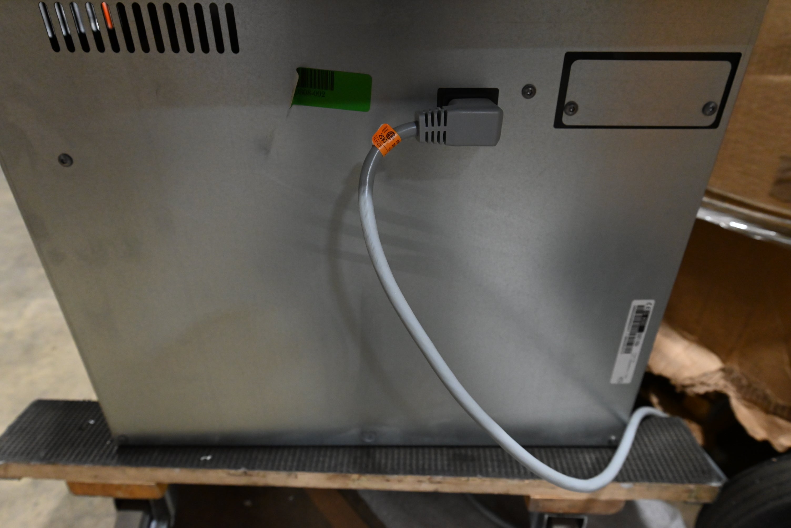 Miele DG 4080 24" Stainless Steel Electric Steam Oven