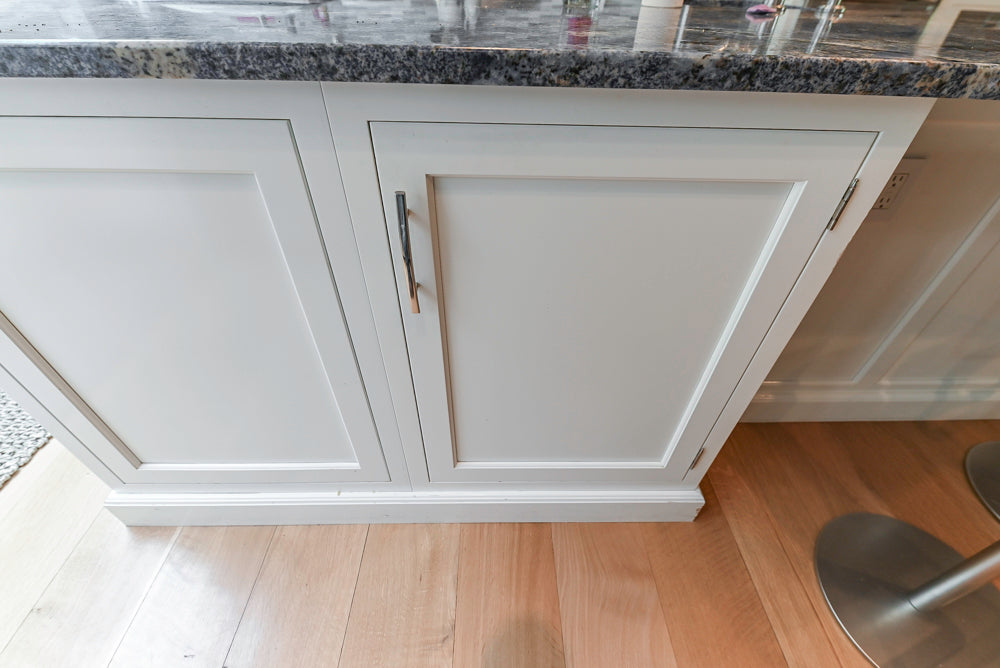 Plain & Fancy Transitional White Kitchen with Island, Countertops and Wolf & Sub-Zero Appliances