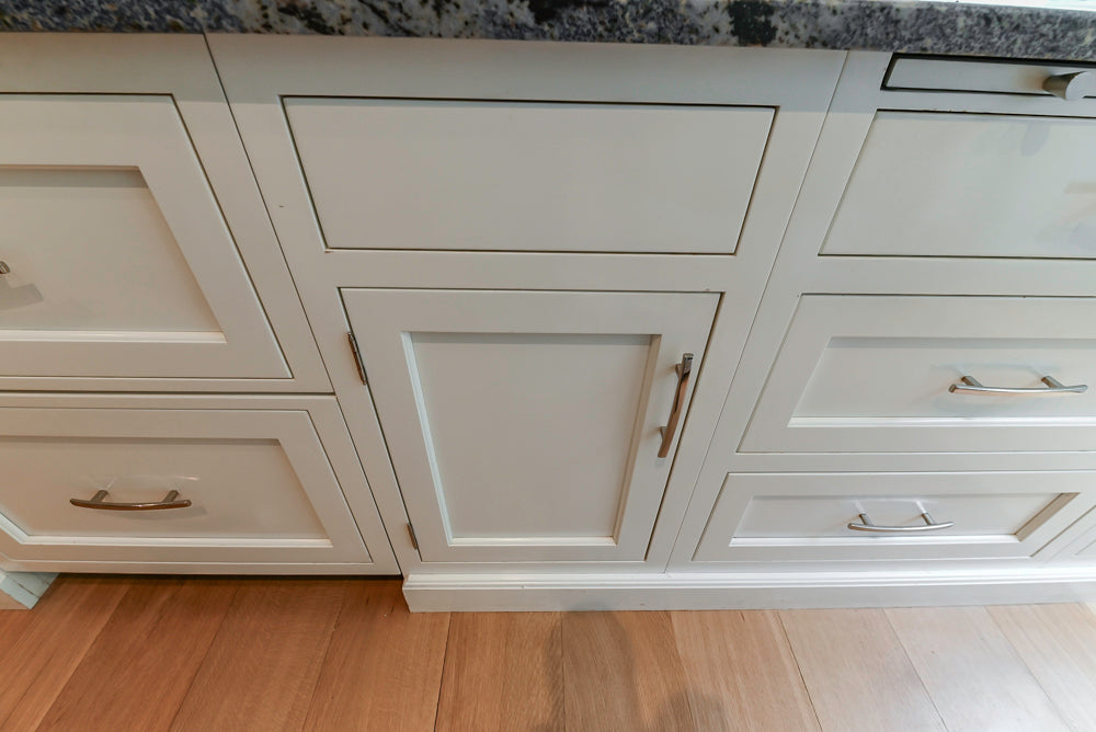Plain & Fancy Transitional White Kitchen with Island, Countertops and Wolf & Sub-Zero Appliances