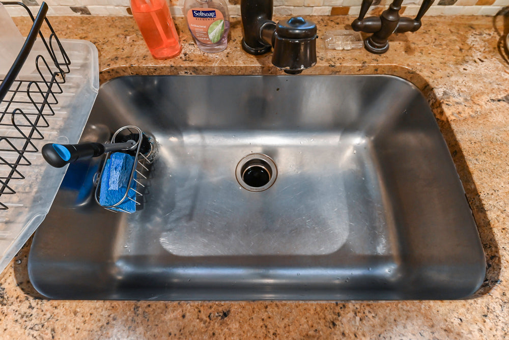 Custom Traditional Cream Kitchen with Island, Butler's Pantry and Viking Appliances