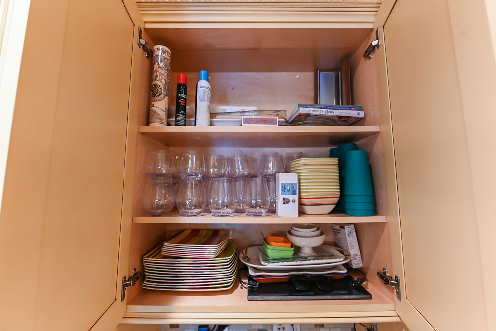 Custom Traditional Cream Kitchen with Island, Butler's Pantry and Viking Appliances