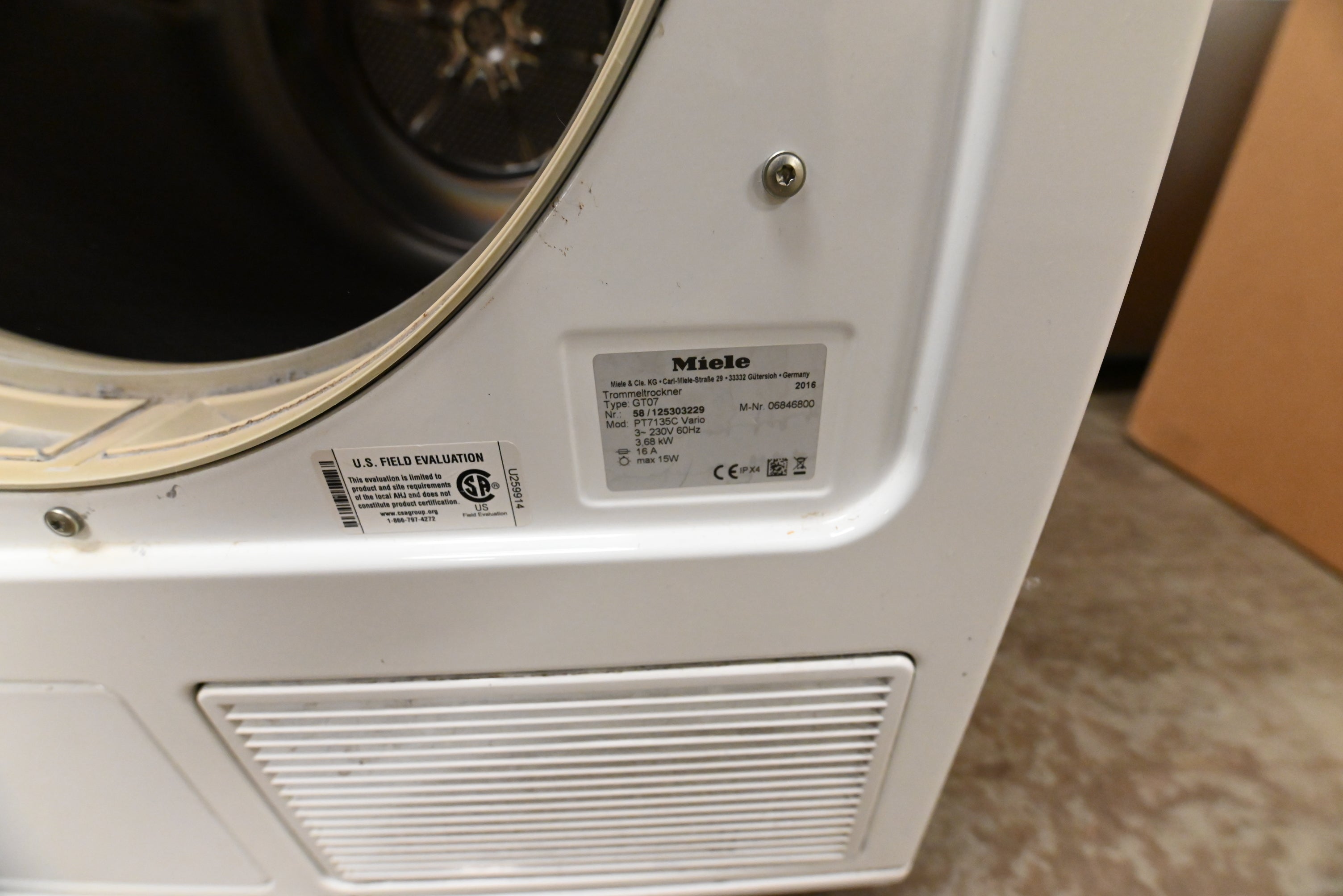 Miele PT7135C 24" White Electric Condenser Dryer