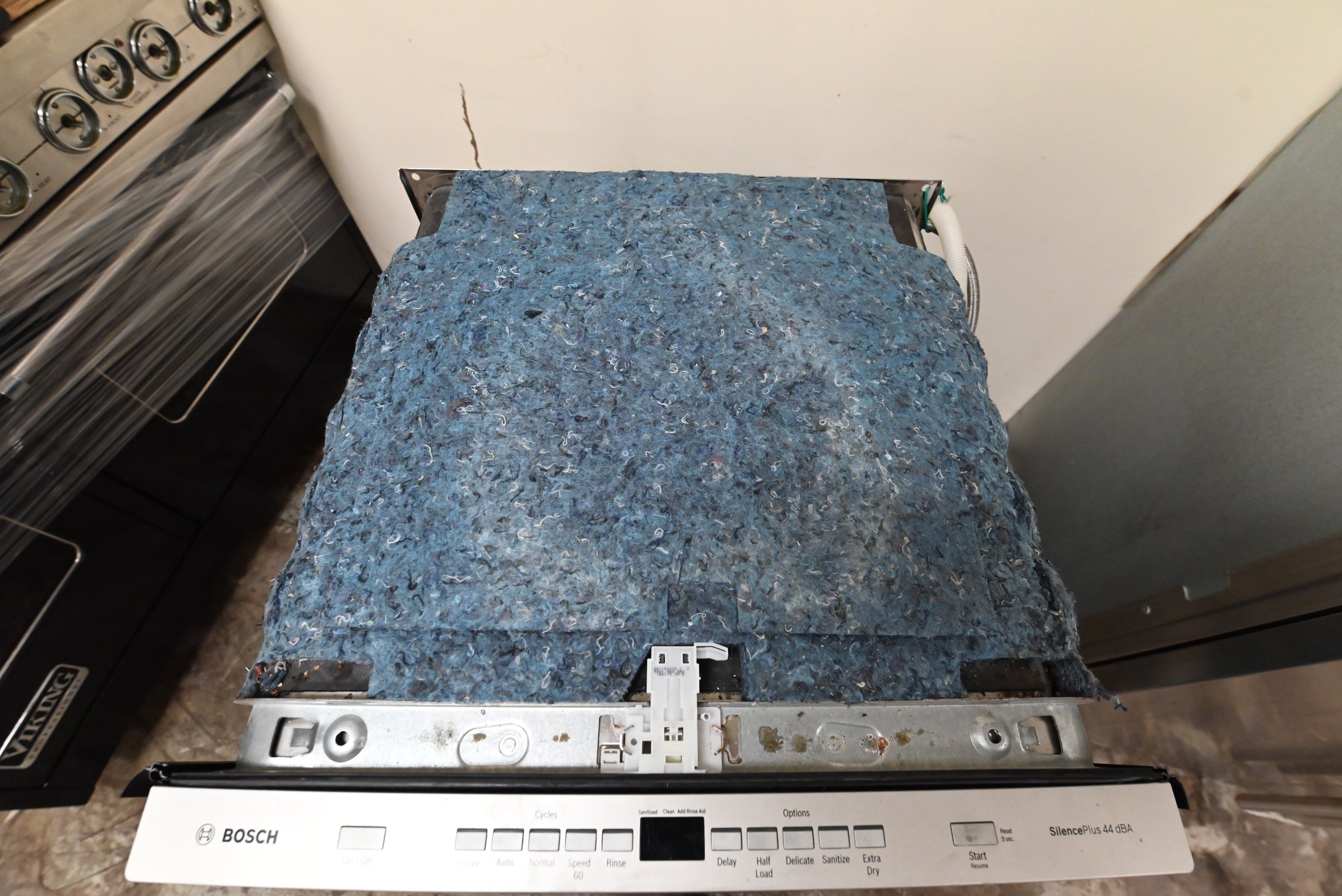 Bosch SHPM65W55N 24" Stainless Steel Dishwasher