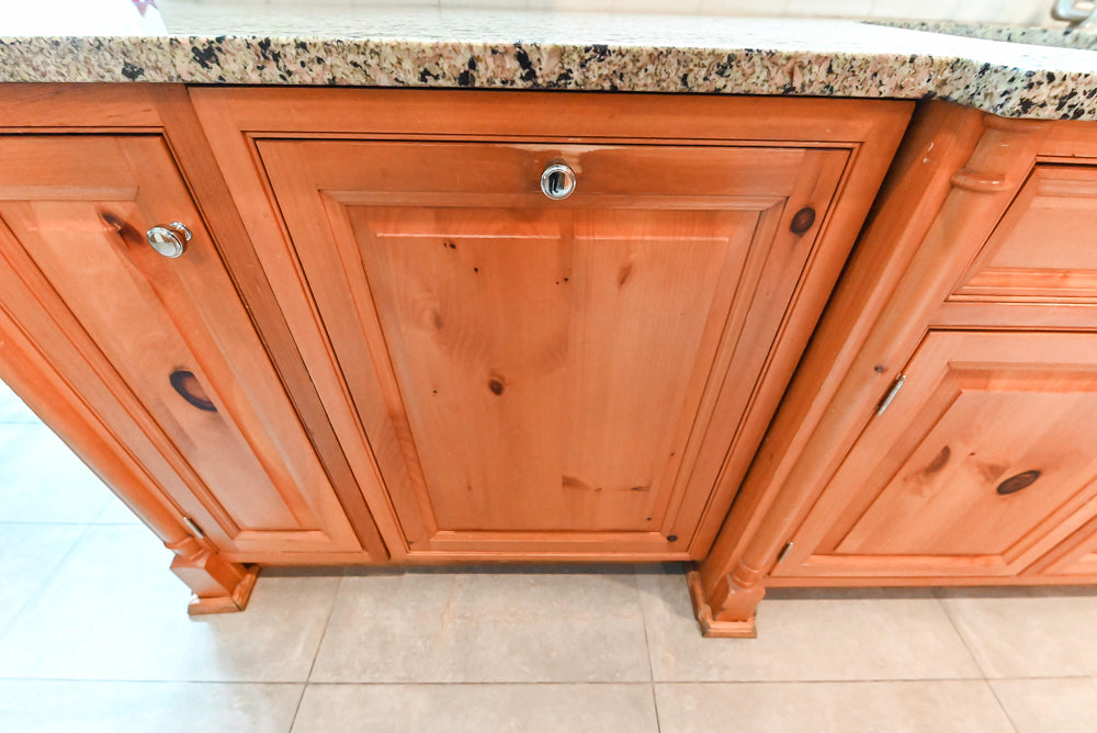 Custom Traditional Natural Wood Kitchen with Granite Countertops and Appliances