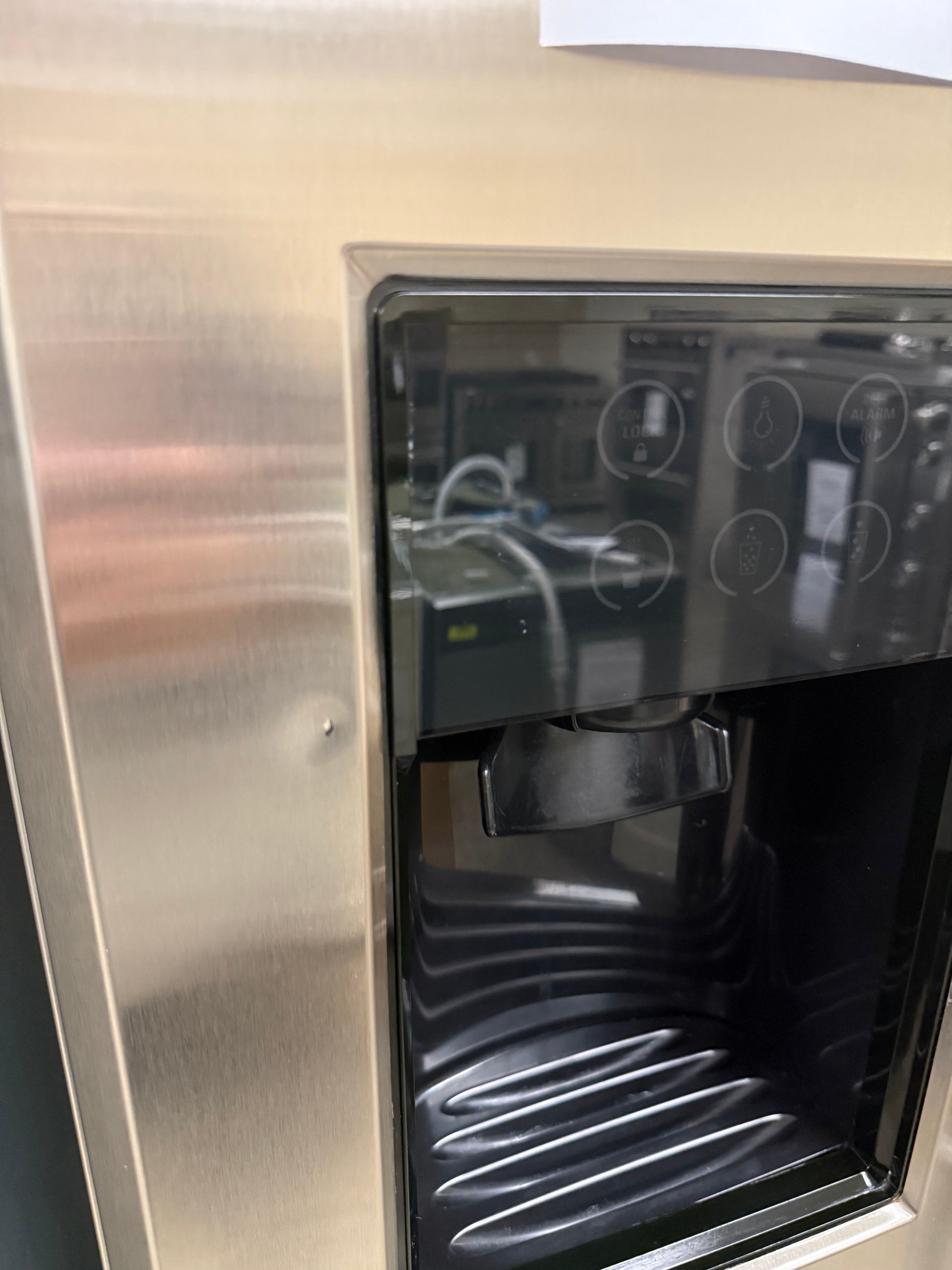 Monogram ZISS420DXDSS 42" Stainless Steel Side by Side Refrigerator, Pre-Owned, 2015