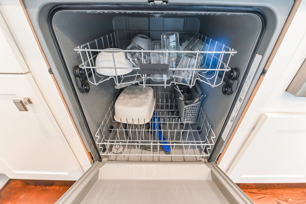 Fabuwood Transitional White Kitchen with Island and White Marble Countertops