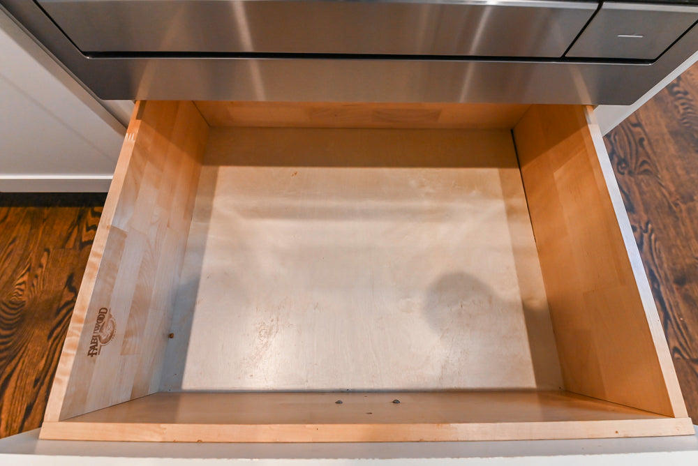Fabuwood Transitional White Kitchen with Island and White Marble Countertops