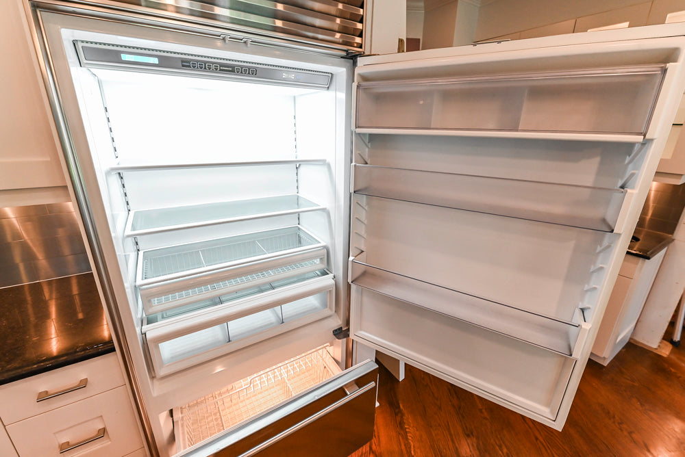 Rutt Transitional White Kitchen with Island, Wet Bar, Granite Countertops & Appliances