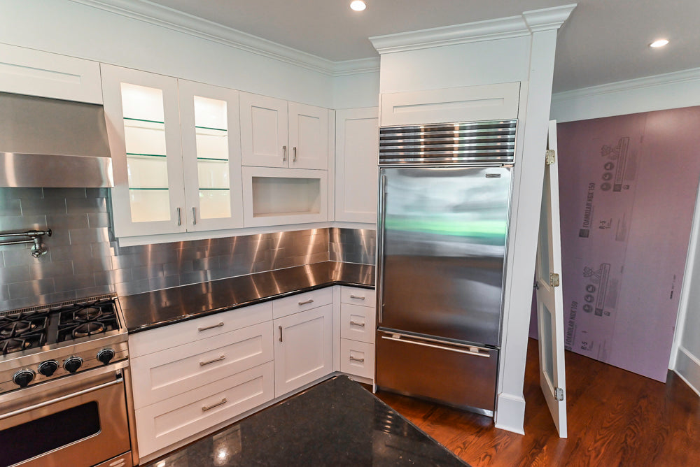 Rutt Transitional White Kitchen with Island, Wet Bar, Granite Countertops & Appliances