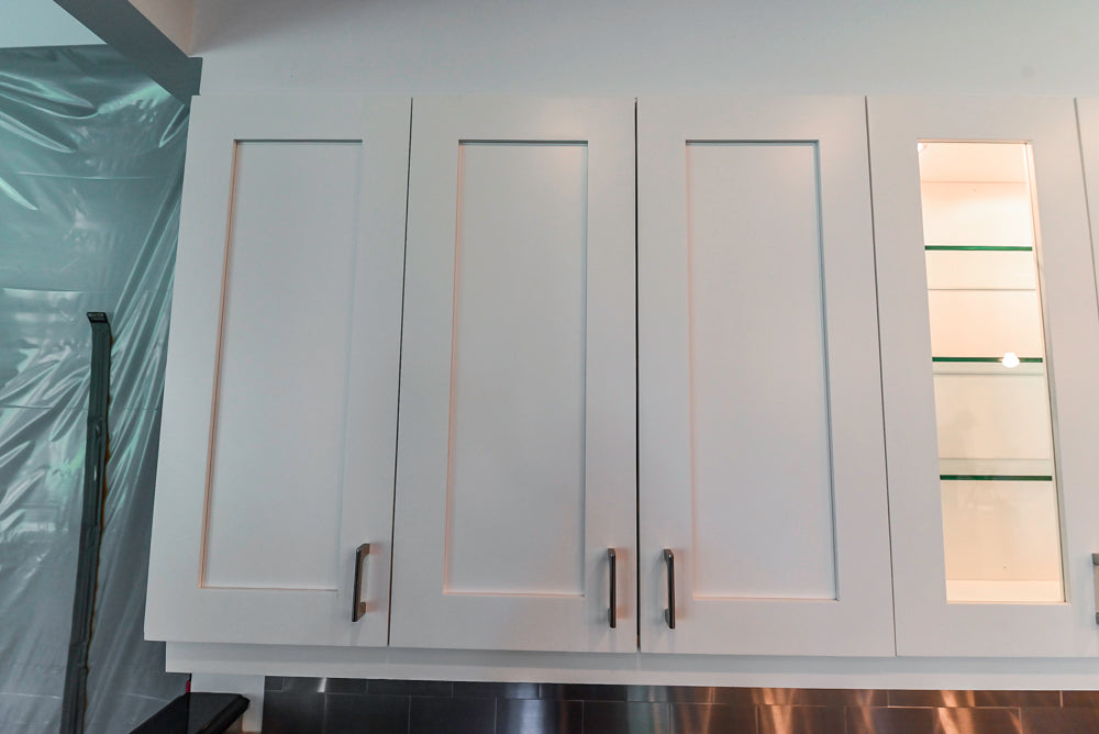 Rutt Transitional White Kitchen with Island, Wet Bar, Granite Countertops & Appliances