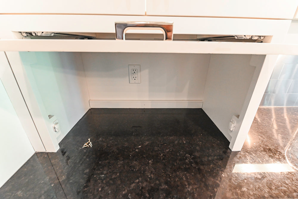 Rutt Transitional White Kitchen with Island, Wet Bar, Granite Countertops & Appliances