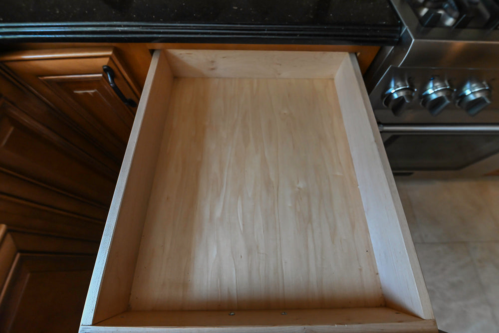 Brighton Traditional Natural Wood Kitchen with Island, Desk Area & Appliances