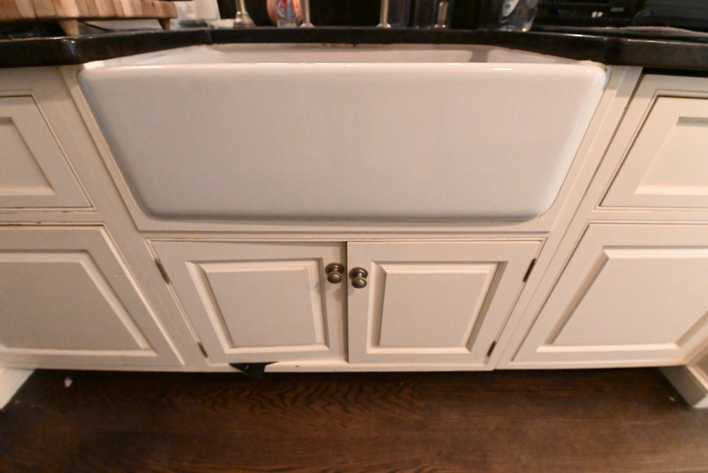 Rutt Traditional White Kitchen with Butler's Pantry, 48" Wolf Range & Sub-Zero Refrigerators