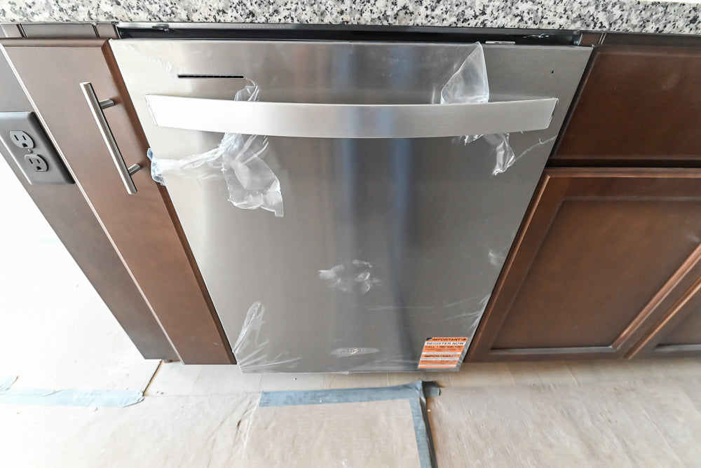 Century Transitional Dark Brown Wooden Kitchen with Island, Granite Countertops and Appliances