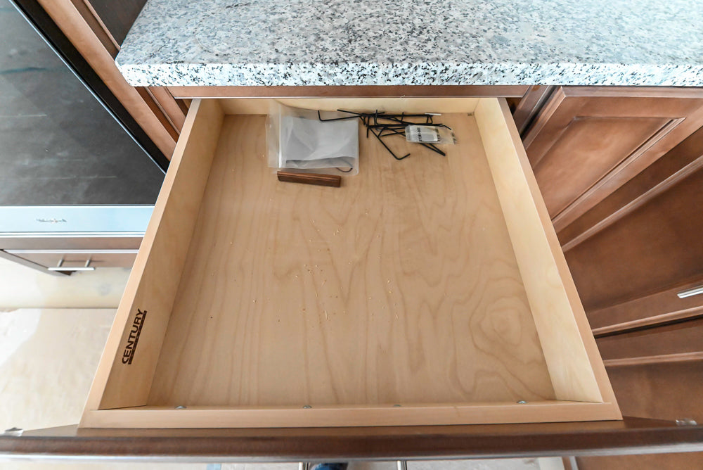Century Transitional Dark Brown Wooden Kitchen with Island, Granite Countertops and Appliances
