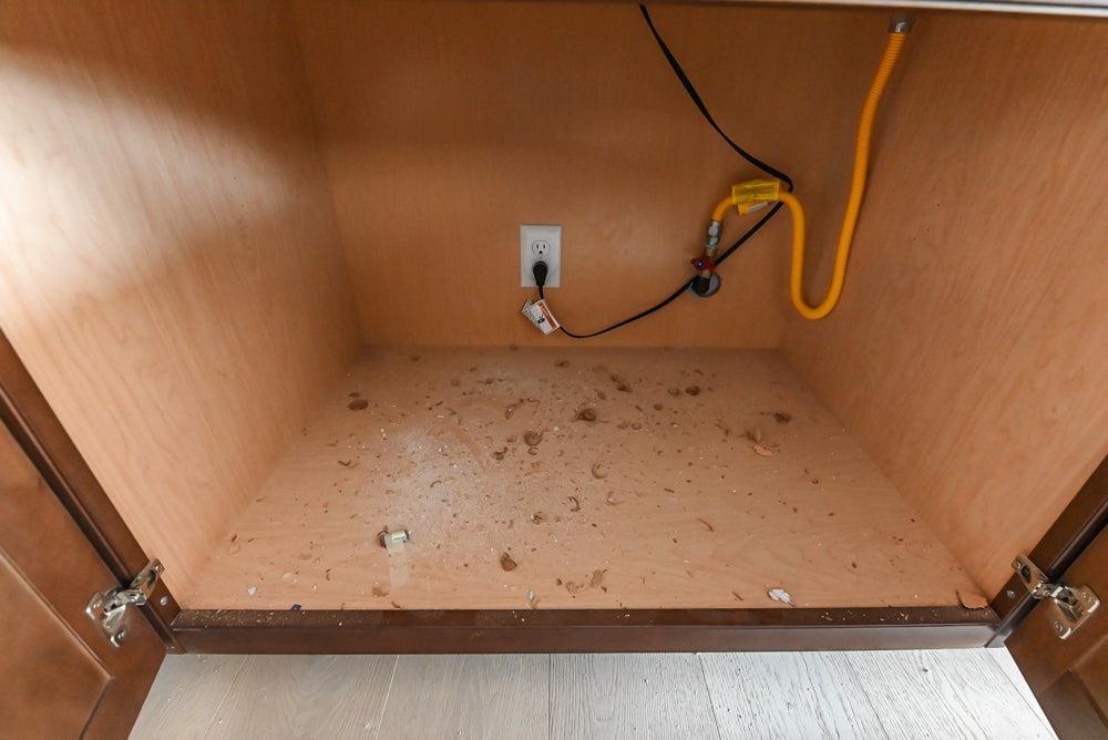 Century Transitional Dark Brown Wooden Kitchen with Island, Granite Countertops and Appliances