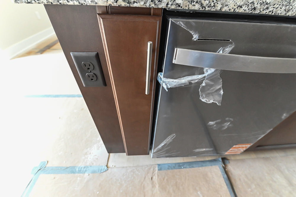 Century Transitional Dark Brown Wooden Kitchen with Island, Granite Countertops and Appliances