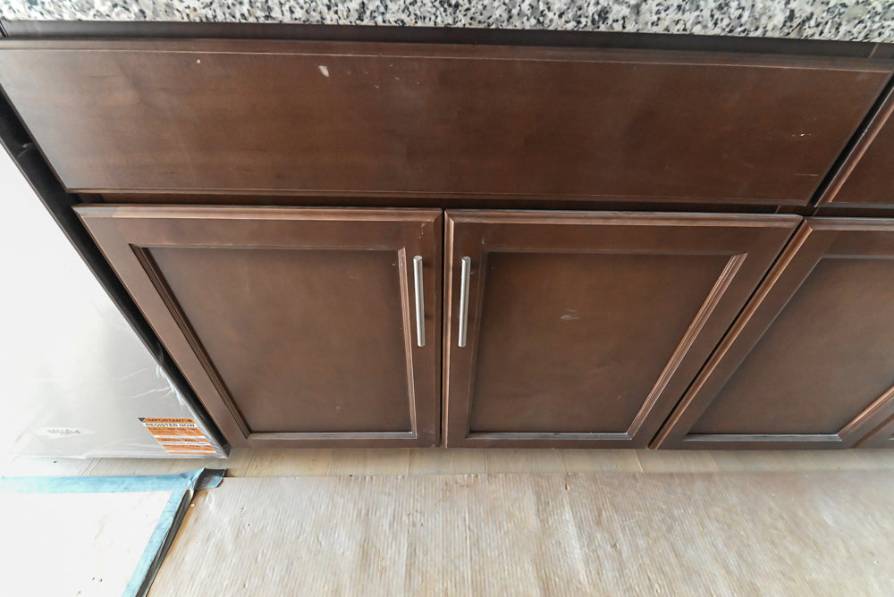 Century Transitional Dark Brown Wooden Kitchen with Island, Granite Countertops and Appliances