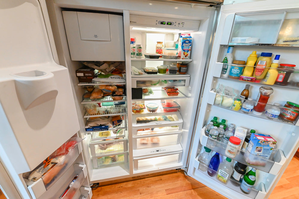 Custom Transitional Kitchen with Island, Granite Countertops and Complete Appliance Package