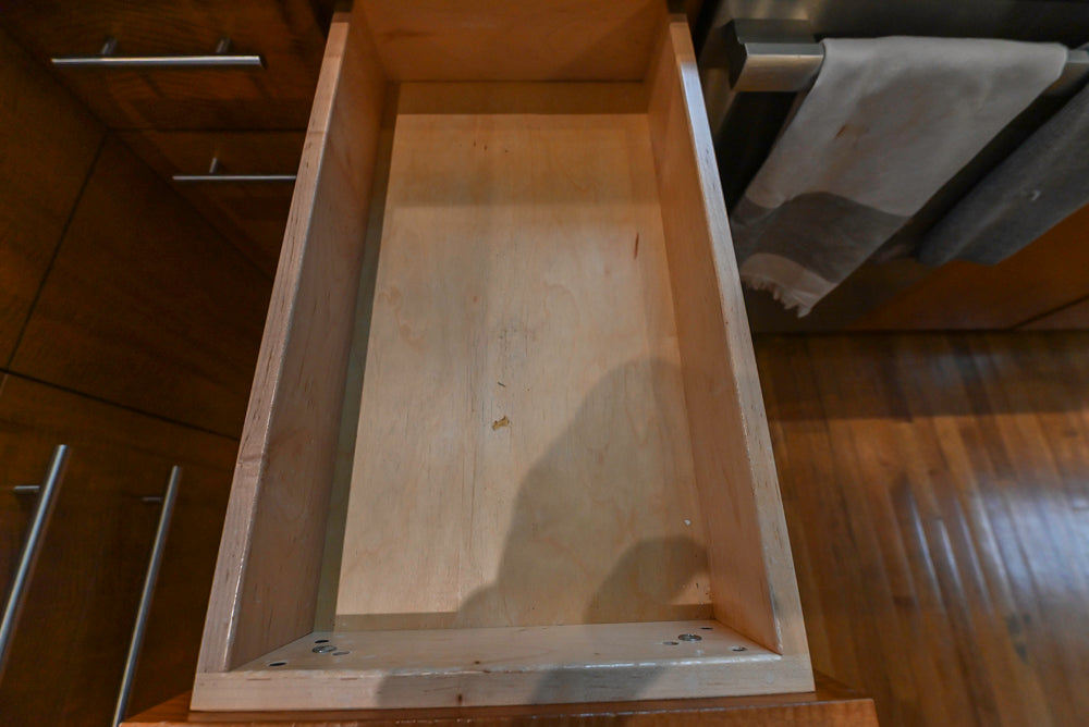 Custom Transitional Kitchen with Island, Granite Countertops and Complete Appliance Package