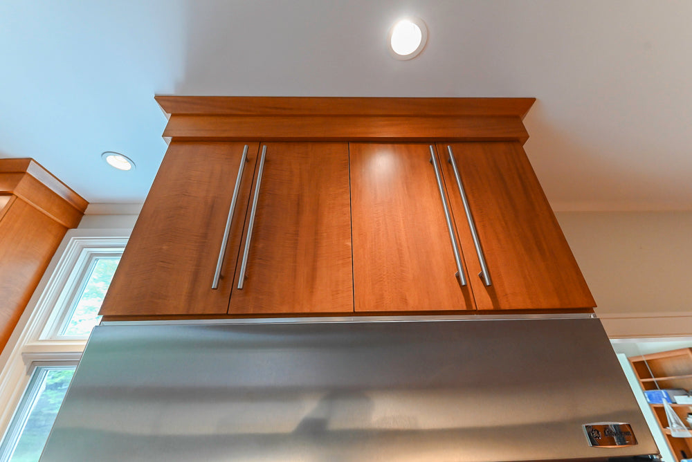 Custom Transitional Kitchen with Island, Granite Countertops and Complete Appliance Package