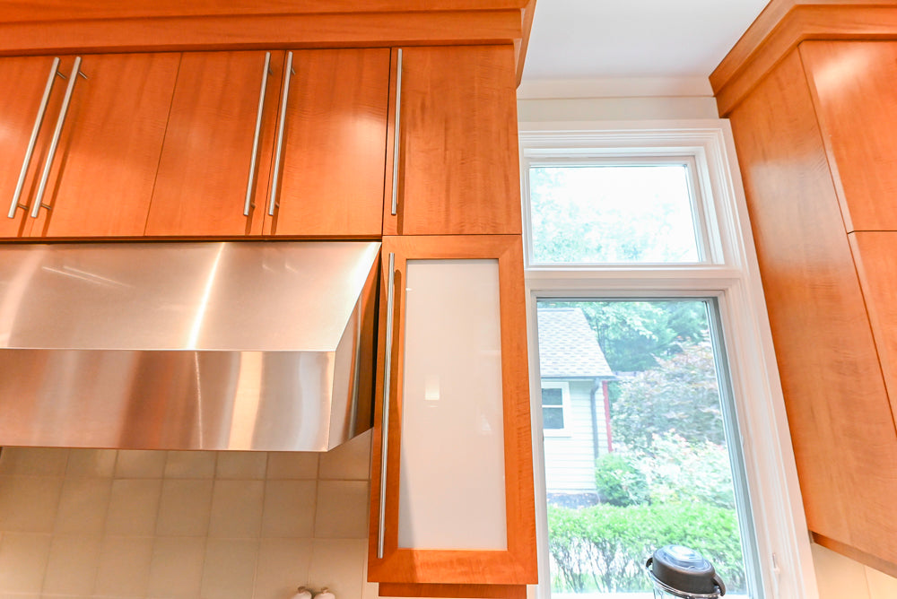 Custom Transitional Kitchen with Island, Granite Countertops and Complete Appliance Package