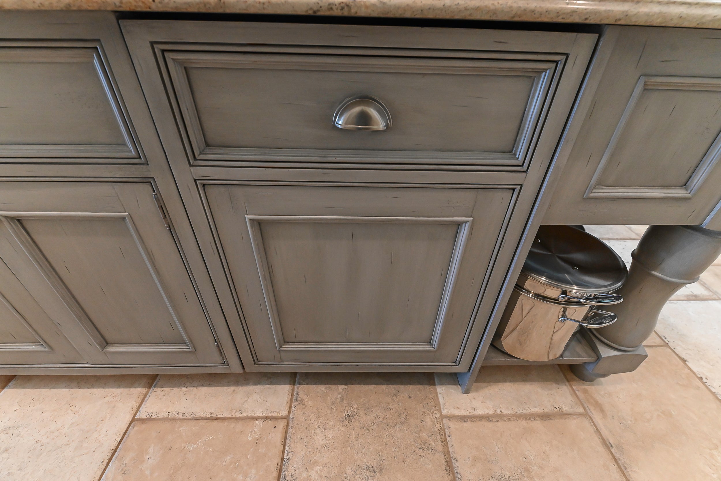 Craftmaid Traditional Off White Kitchen with Island, Granite Countertops & 48" Sub-Zero Refrigerator