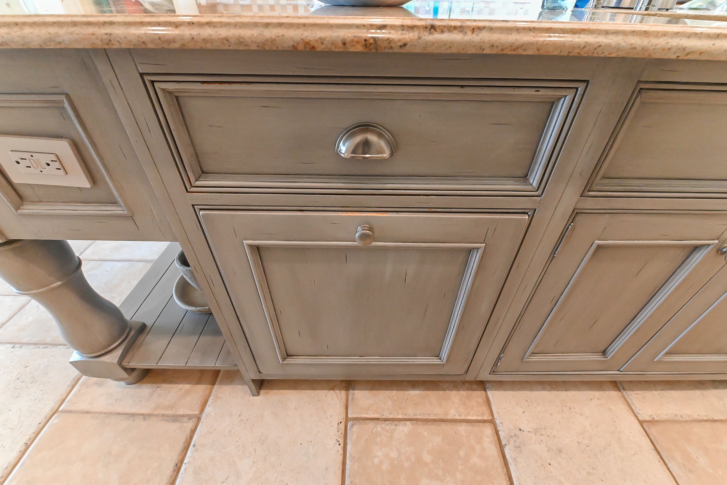 Craftmaid Traditional Off White Kitchen with Island, Granite Countertops & 48" Sub-Zero Refrigerator