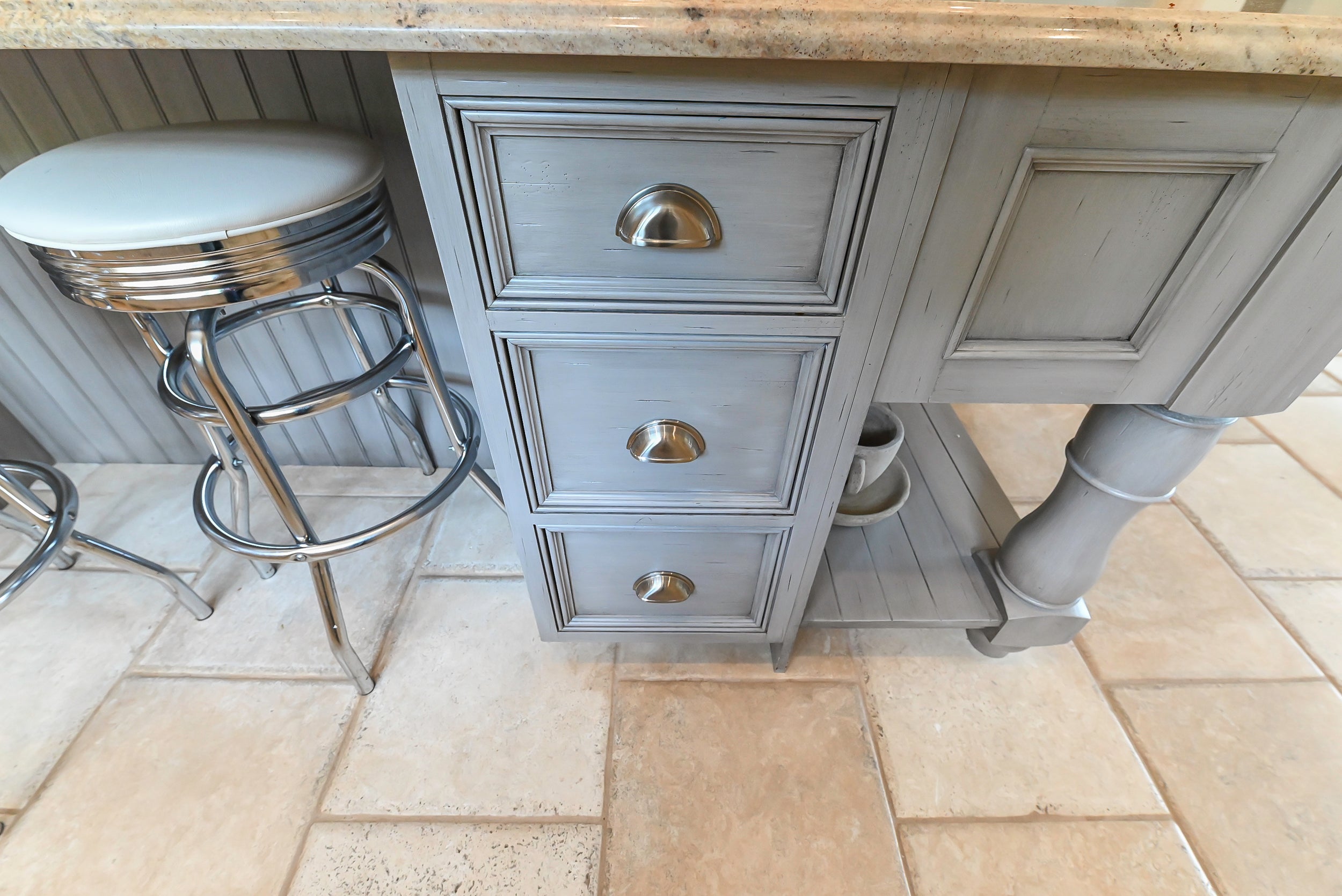 Craftmaid Traditional Off White Kitchen with Island, Granite Countertops & 48" Sub-Zero Refrigerator