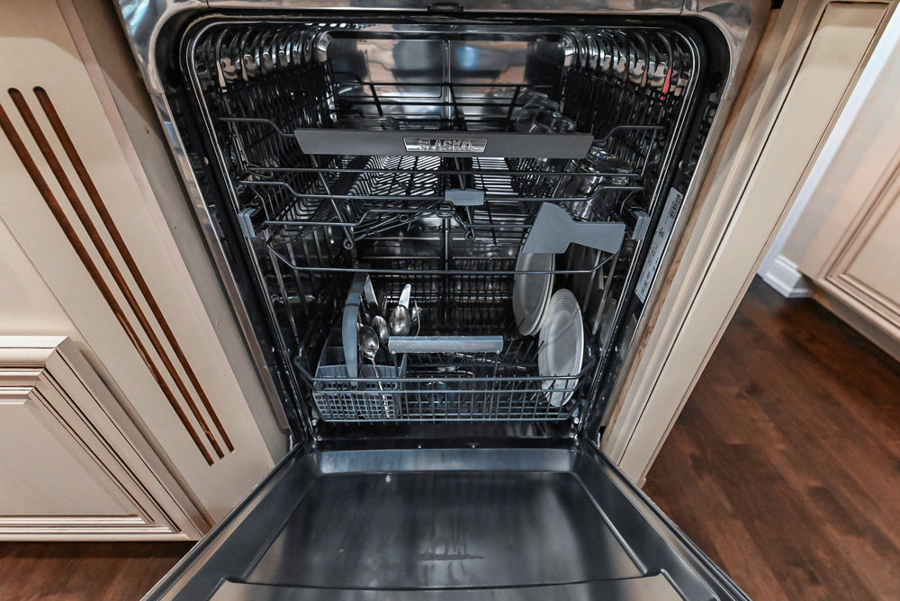 Yorktowne Traditional Cream Kitchen with Island, Cherry Dry Bar and Wolf & Sub-Zero Appliances