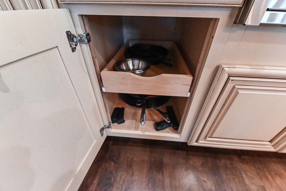 Yorktowne Traditional Cream Kitchen with Island, Cherry Dry Bar and Wolf & Sub-Zero Appliances