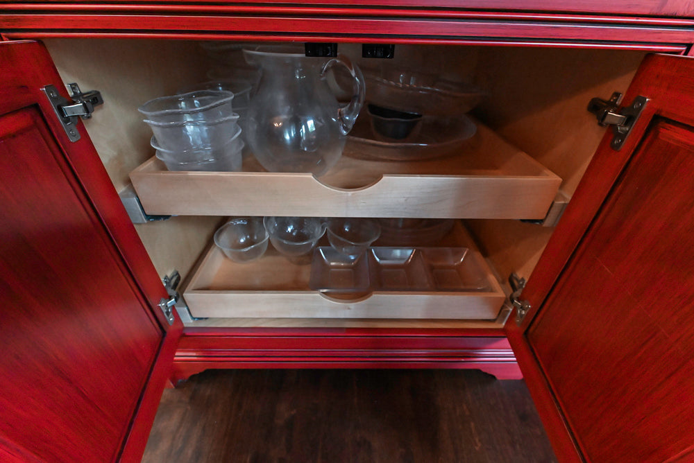 Yorktowne Traditional Cream Kitchen with Island, Cherry Dry Bar and Wolf & Sub-Zero Appliances