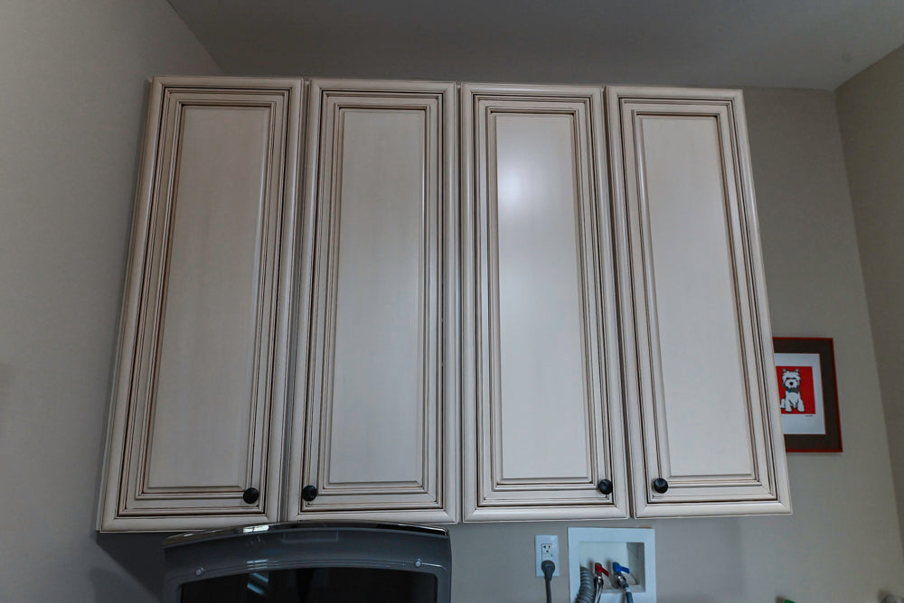 Yorktowne Traditional Cream Kitchen with Island, Cherry Dry Bar and Wolf & Sub-Zero Appliances