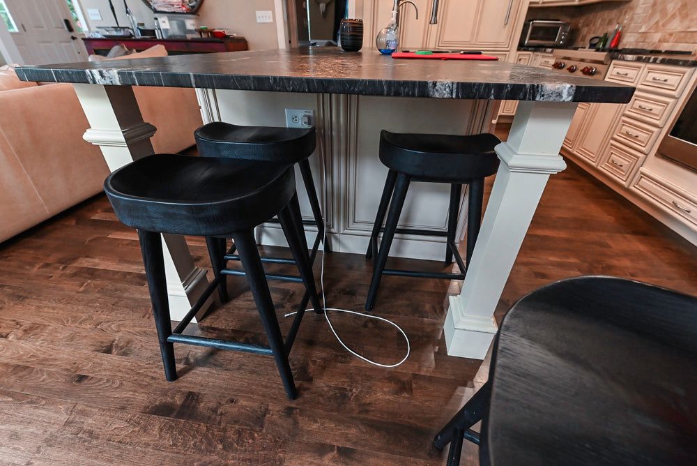 Yorktowne Traditional Cream Kitchen with Island, Cherry Dry Bar and Wolf & Sub-Zero Appliances