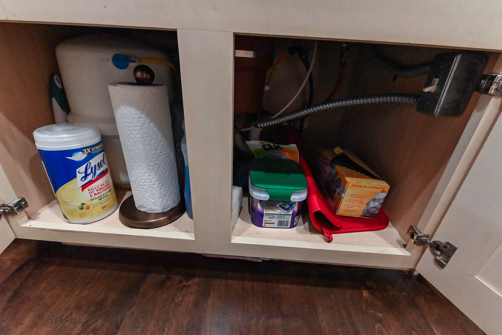 Yorktowne Traditional Cream Kitchen with Island, Cherry Dry Bar and Wolf & Sub-Zero Appliances