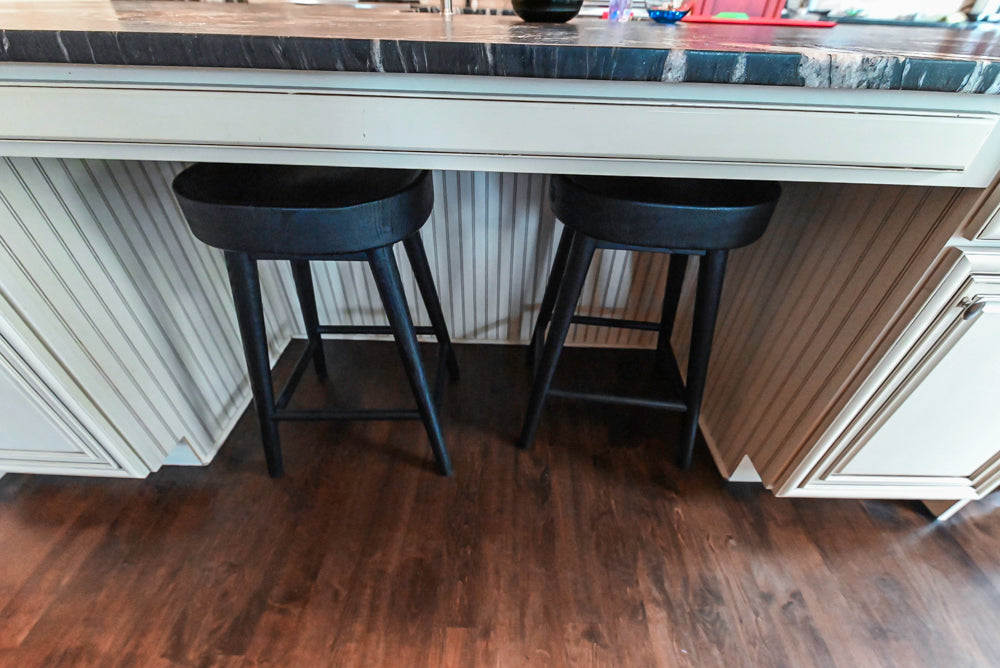 Yorktowne Traditional Cream Kitchen with Island, Cherry Dry Bar and Wolf & Sub-Zero Appliances