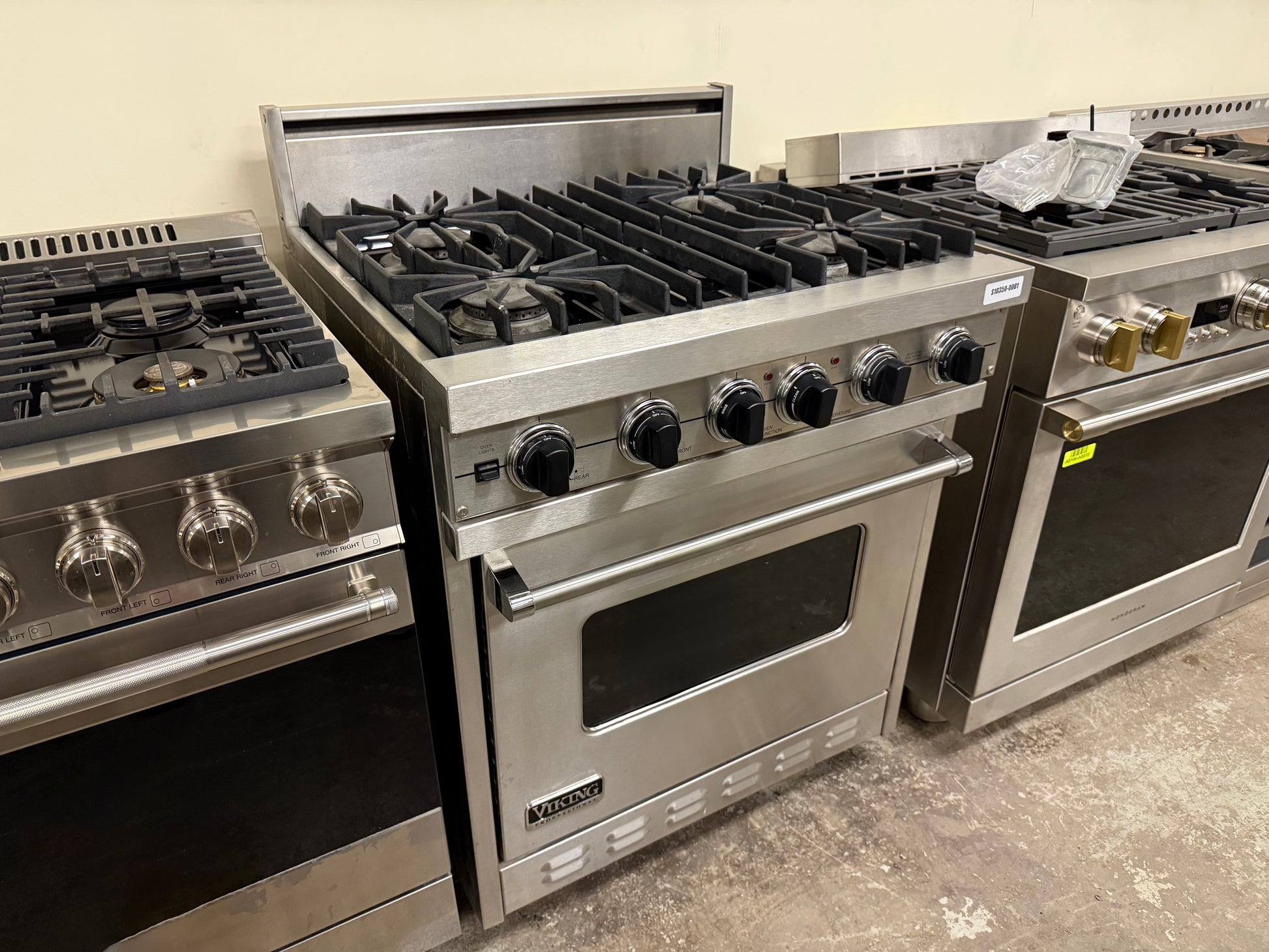 Viking VGSC3074BSS 30" Stainless Steel Pro-Style Gas Range